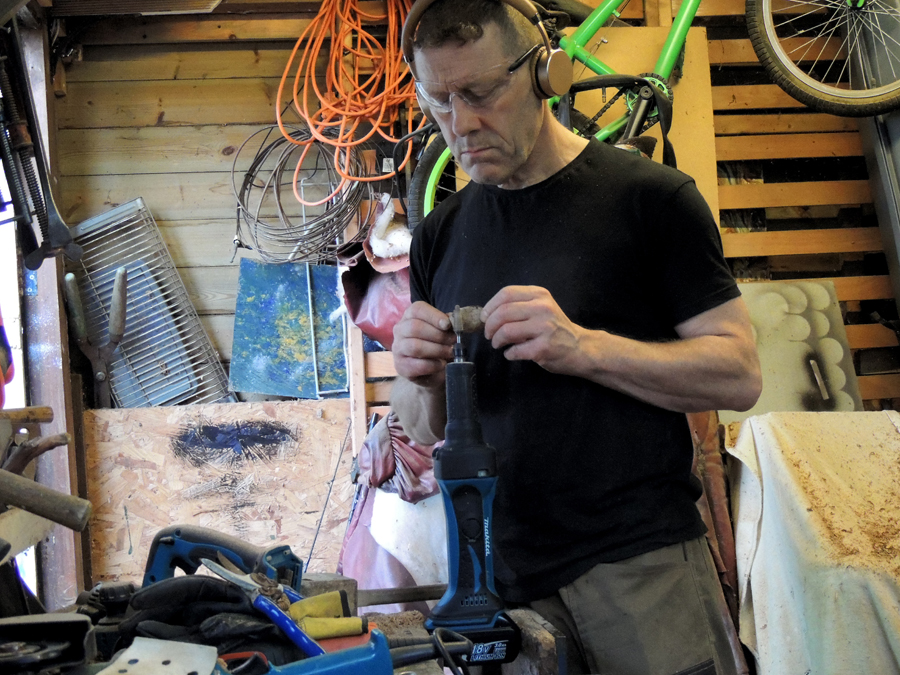 Making weird stuff Mouth mechanism for a ventriloquist dummy head