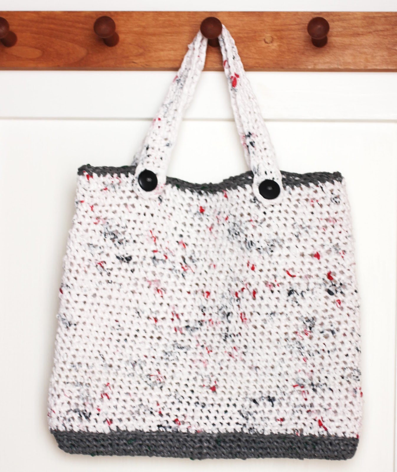 Plarn Tote Bag - Repeat Crafter Me