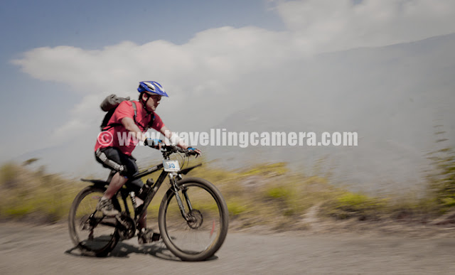 Mountain Terrain Biking, Himachal Pradesh 2011 - Day 3 - Tani Jubber to  Kullu Sarhan : during downhill of Stage-1, Mountain Terrain Biking, Himachal Pradesh - 2011