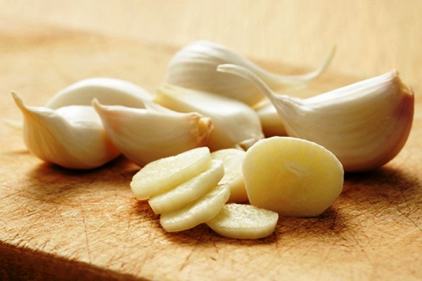 How to Treat Flu with Garlic