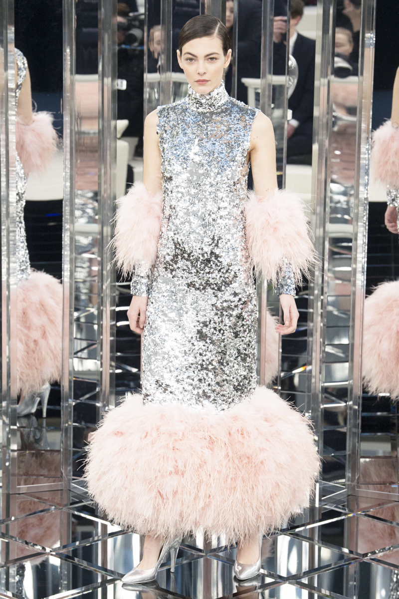 fashion-shows-couture-chanel-cool-chic-style-fashion