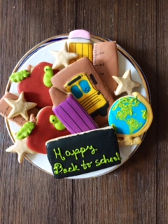 Back to school cookies, back to school cookies for high school best decorated cookies, the cookie  couture cookies, galletas de regreso a clases,