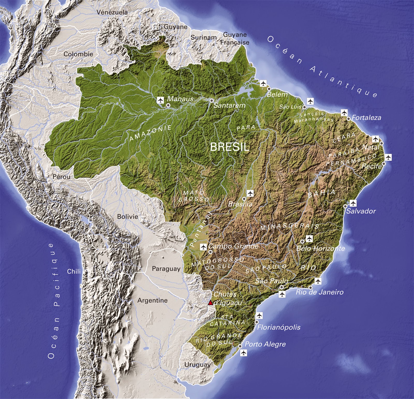 Особенности рельефа бразилии максимальные высоты. Рельеф Бразилии карта. Бразилия рельеф Плоскогорья. Южная Америка бразильское плоскогорье. Бразильское плоскогорье рельеф.