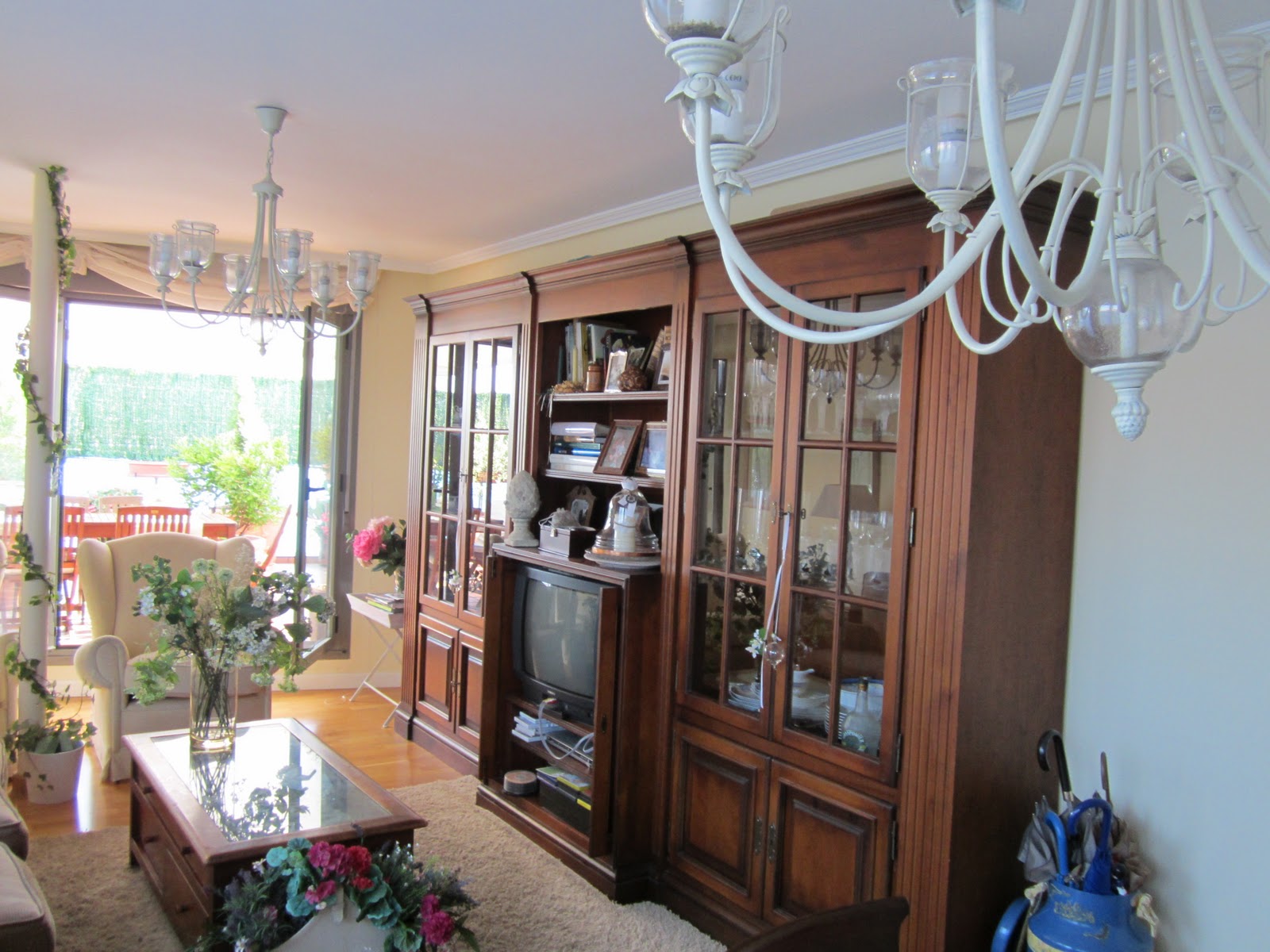 el rincón de salas: EL SALÓN DE MI CASA