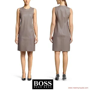 Queen Letizia Style HUGO BOSS Dress and ADOLFO DOMINGUEZ Sandals and MBU BAG