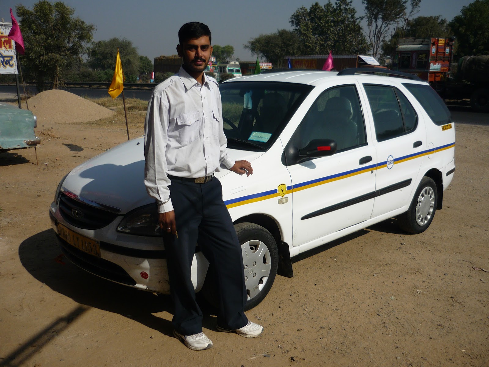 Let's discover Rajasthan and North India with Rinku driver
