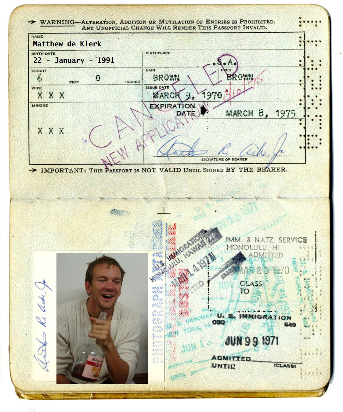 To Muse And Abuse Government To Change ID Photo Policy