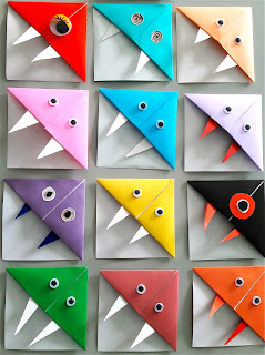 Marcadores monstros para livros coloridos