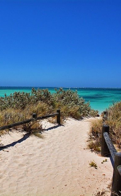 10 Attractive Beaches in Australia to Spend Your Vacation 10 Attractive Beaches in Australia to Spend Your Vacation