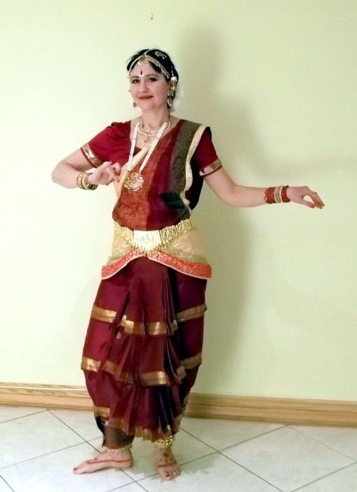 UWindsor Crafters Bharatanatyam Dance Costume