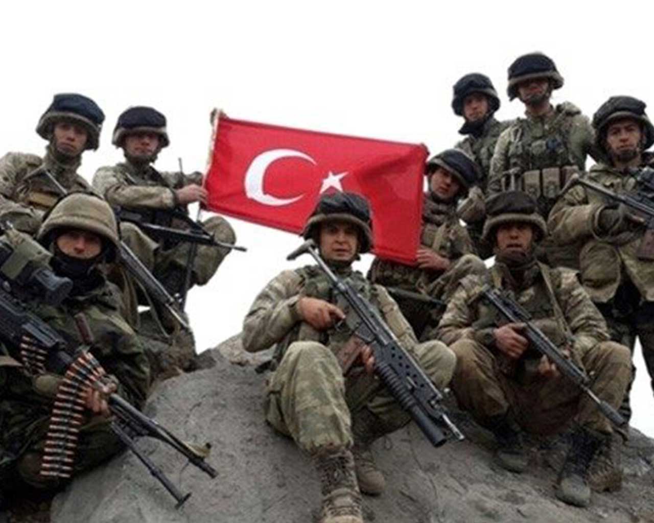 Турция против войны с россией. Армия Турции. Турецкие военные. Турецкие солдаты. Вс Турции.