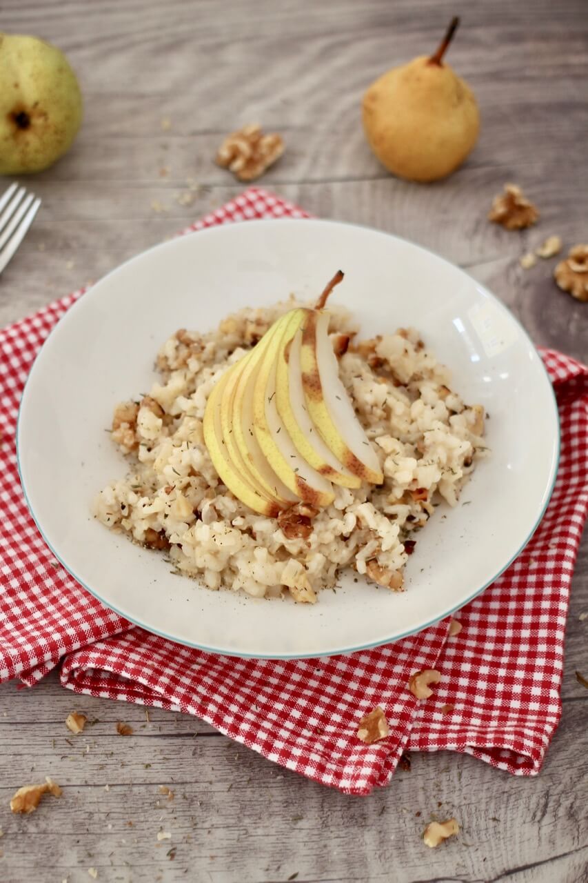 HOME OF HAPPY: WALNUSS-RISOTTO MIT BIRNE