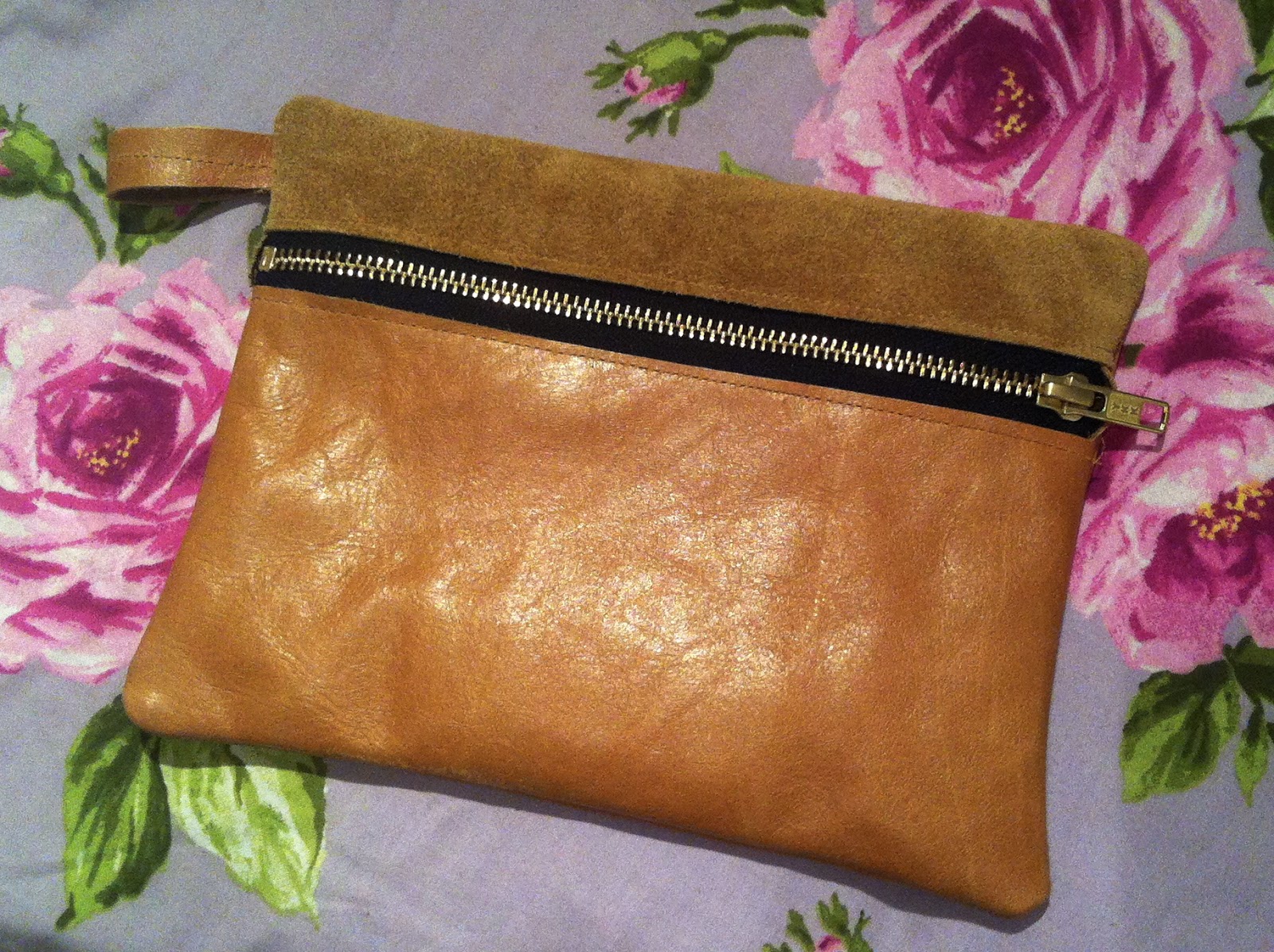 Little Violet Ribbon HANDMADE LEATHER CLUTCH BAG