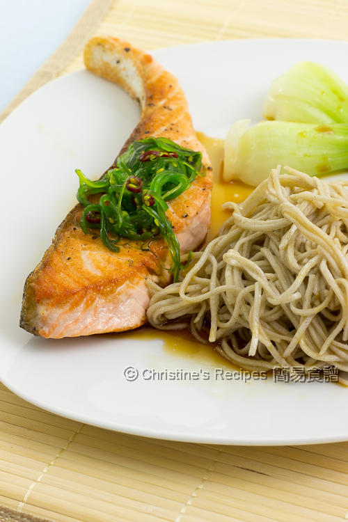 Japanese Salmon Soba Noodles01