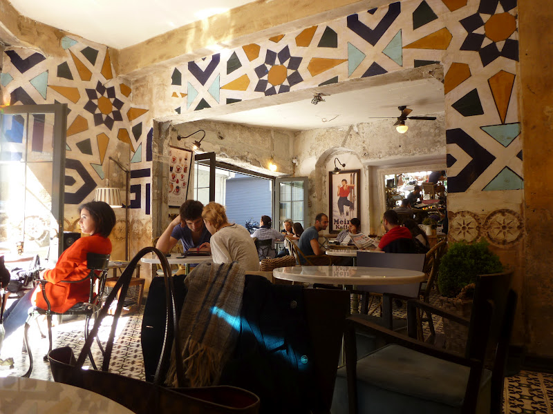 Trends by Sevi Karaköy Karabatak�ta Kahve Keyfi