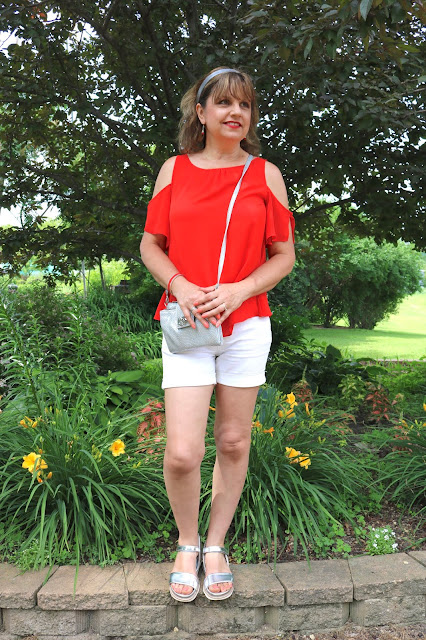 Amy's Creative Pursuits: Summer Fun and 4th Of July Outfits