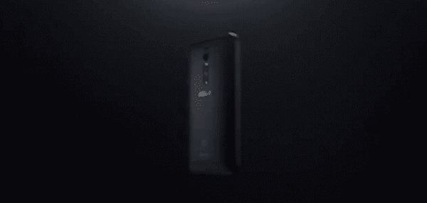 Asus تكشف عن هاتف جديد و غامض في فيديو تشويقي 