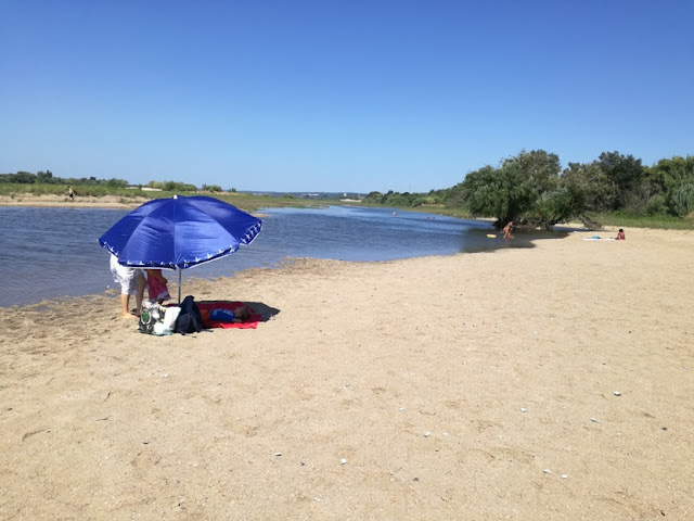 Guarda Sol na Praia da Chamusca