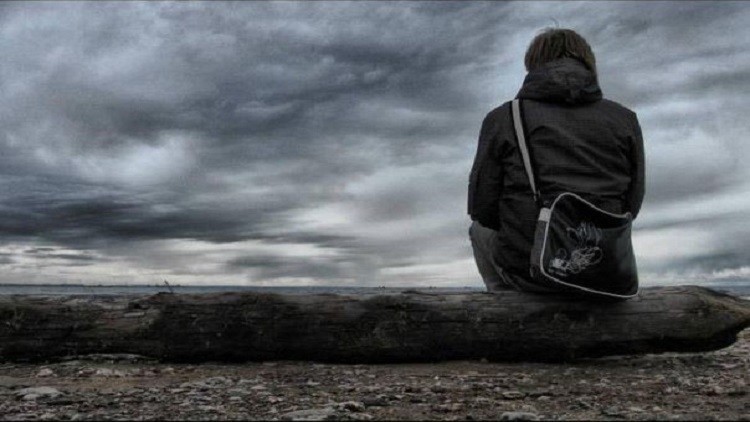 آثار الشعور بالوحدة على شخصية الإنسان 