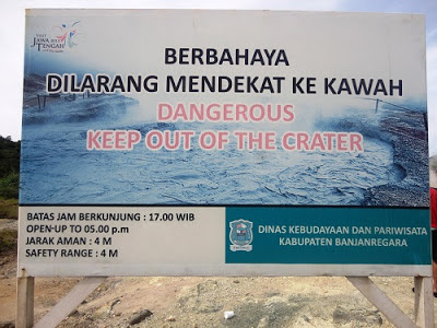 peringatan bahaya di kawasan kawah sikidang dieng
