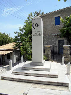 Μνημείο πεσόντων στο Πινακοχώρι Λευκάδας