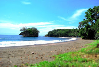 Destinasi Panorama Pantai Madasari Pangandaran