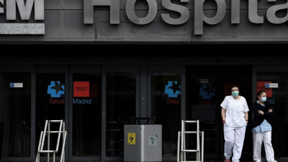 España registró la tercera jornada consecutiva con menos de 200 muertos España registró la tercera jornada consecutiva con menos de 200 muertos