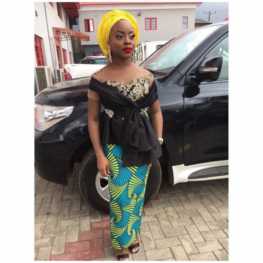 Wanna Be a Trendsetter- Checkout These Eye-popping Aso-Ebi Styles