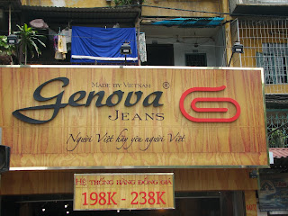 thiết kế biển hiệu cửa hàng shop genova