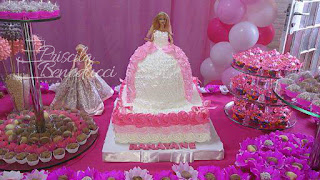Torta Barbie Princesa  Bolo de aniversário da princesa, Bolos de