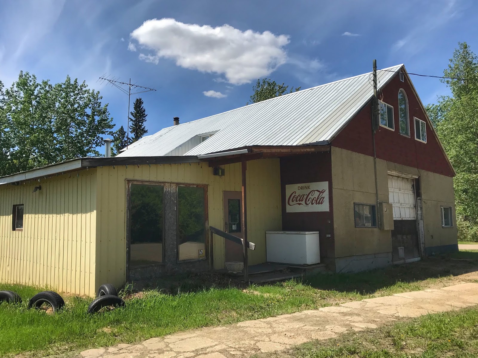 West of the 5th A Quick Jaunt Through Jarvie and Area