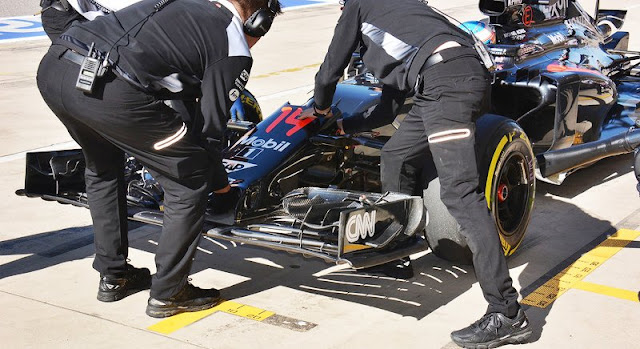 L'ala sperimentale provata dalla Mclaren nelle prove libere del Gran Premio di Astin