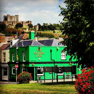 Canterbury to Dover: Dover Castle sitting above Dover town