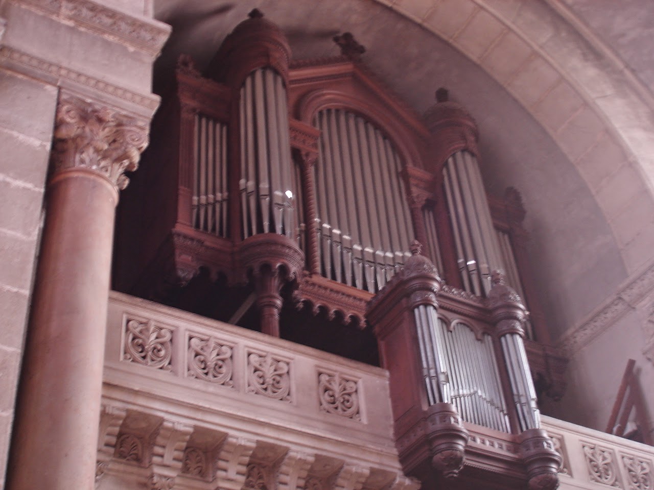 Grand orgue de la chapelle de Mongré