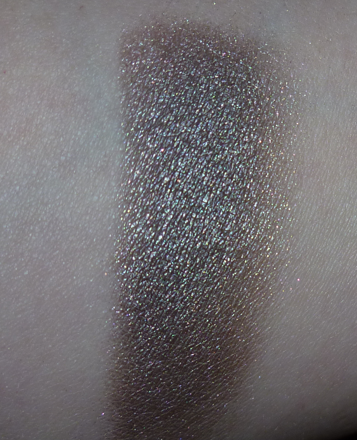 Glitter, Eyeliner & Rock 'n' Roll Urban Decay Mushroom Eyeshadow