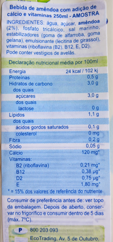 Lista de ingredientes e informação nutricional (clique para aumentar)