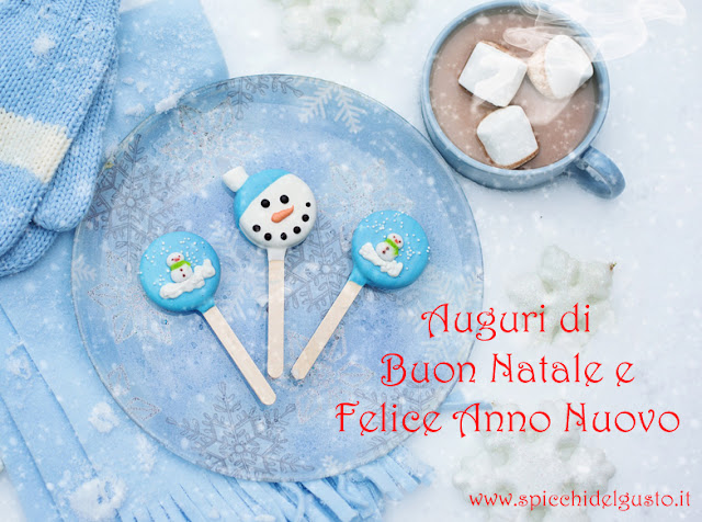 Auguri di natale con pupazzi di neve Auguri di natale con pupazzi di neve