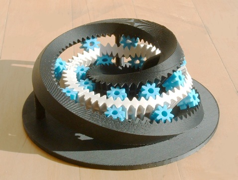 http://www.wired.com/gadgetlab/2011/04/real-mobius-gear-will-melt-your-mind/