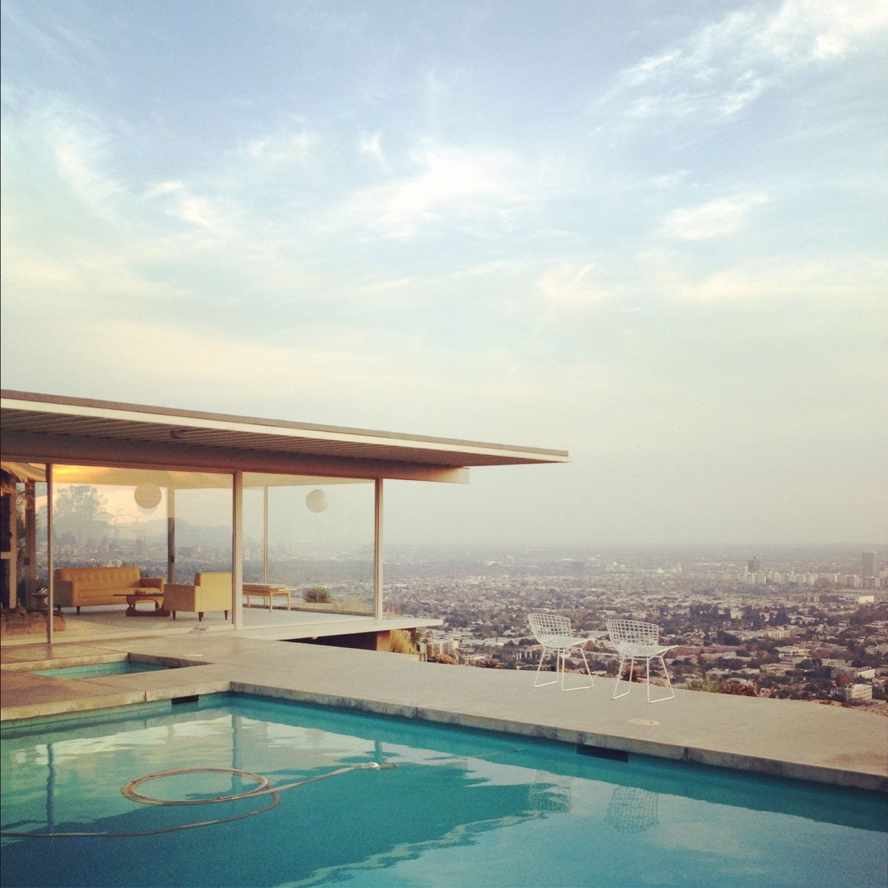 Stahl house dimensions picture