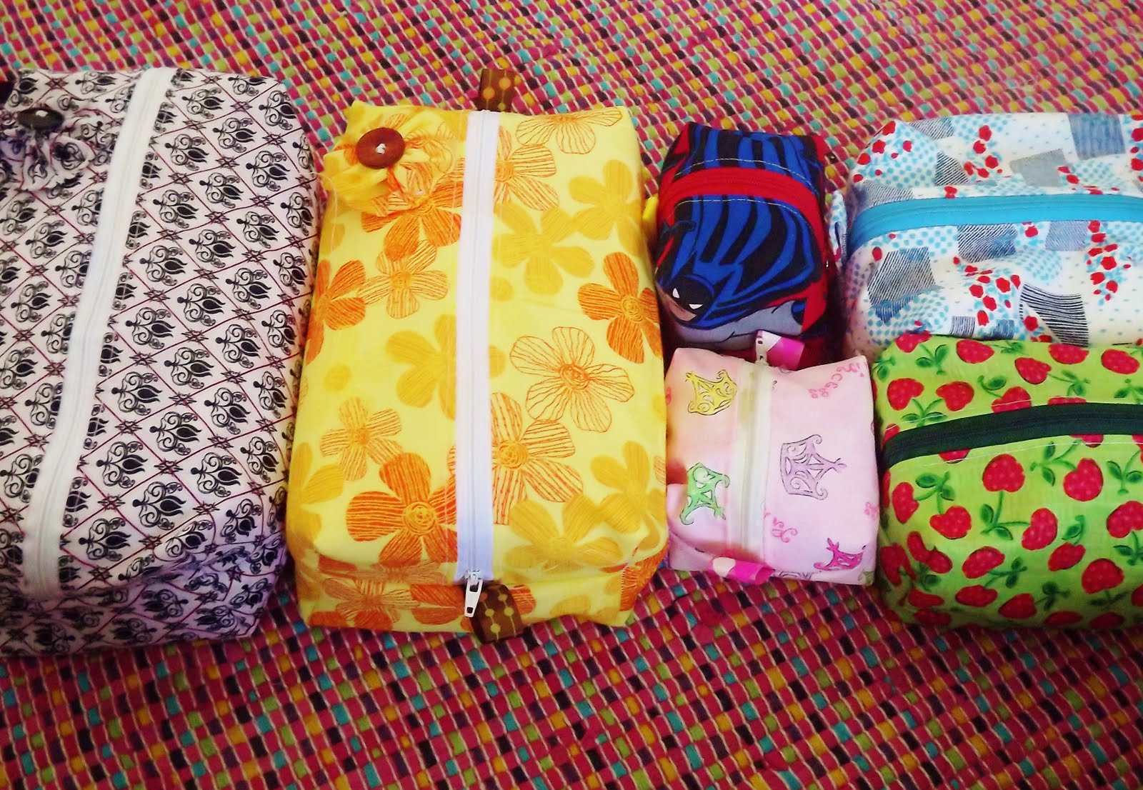 Sew it Simple: awesome zipper cosmetic bags