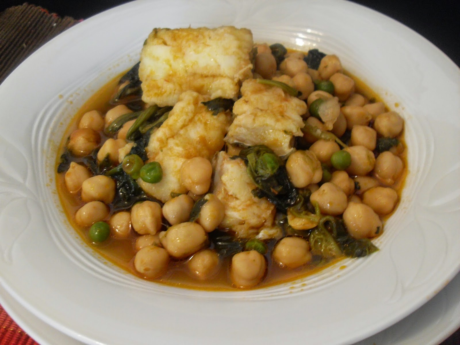 Potaje de garbanzos con bacalao.