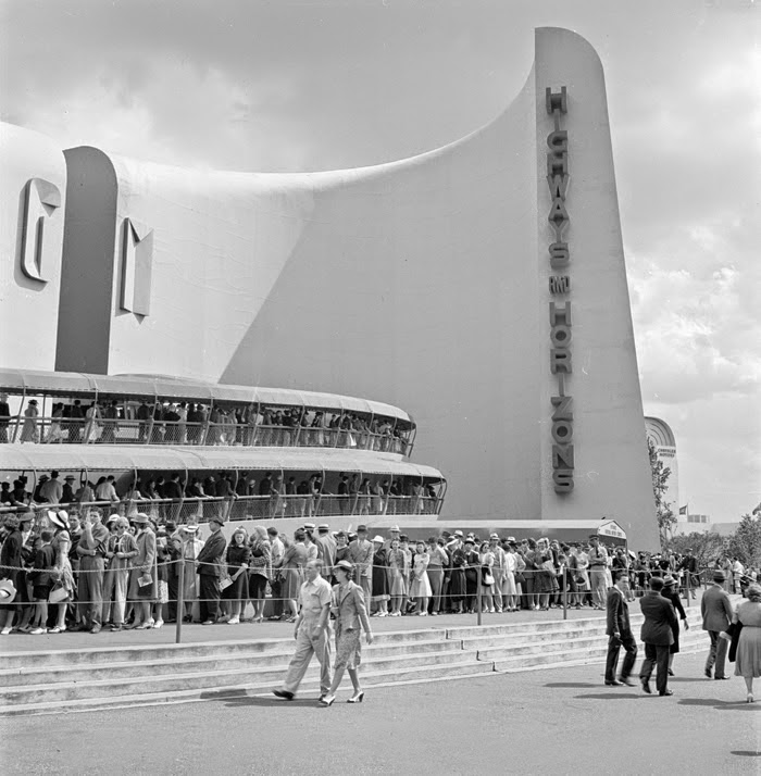 space framed Futurama 1939 (New York World’s Fair General Motors Pavilion)