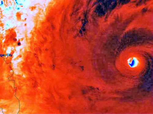Olho do tufão Haiyan