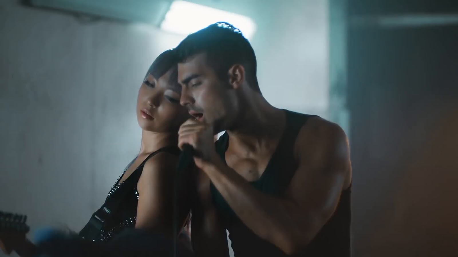 Тотал боди фитнес что это. Bruansanon move to body. Move my body. Giorgia mazzetti move your body. Full body workout at home.