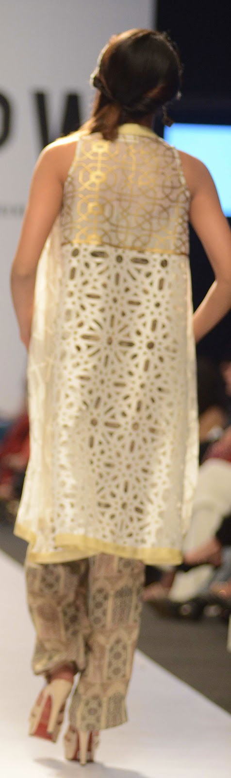 Nida Azwer - Fashion Pakistan Week 6 - Spring 2014 - Arabesque collection 