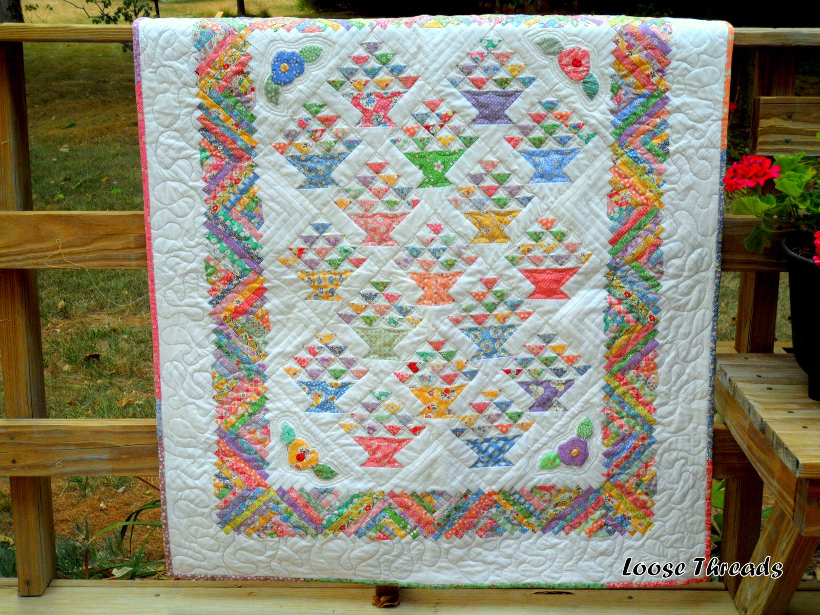 Loose Threads 30s Basket Quilt