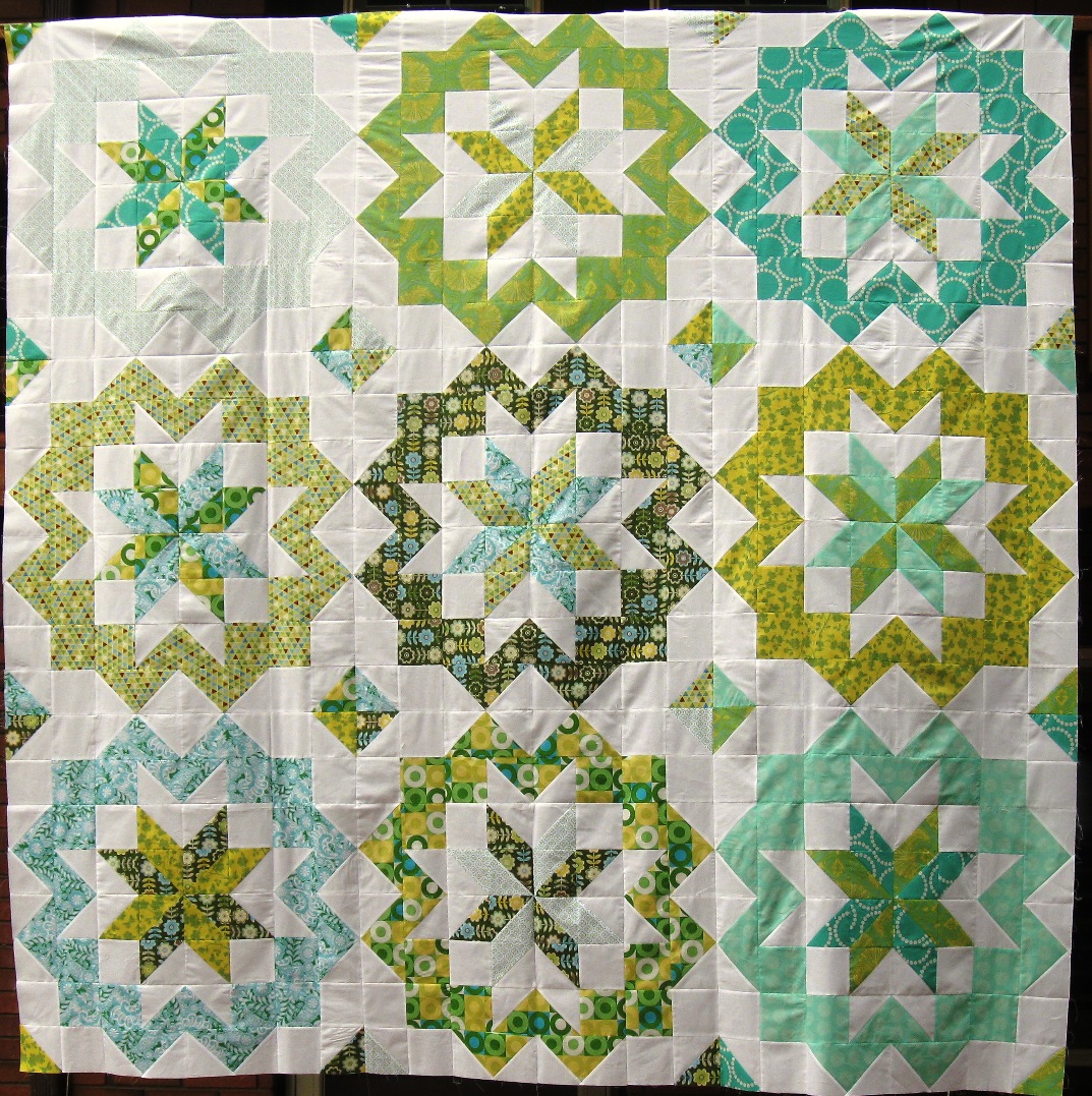 "Star Surround Quilt Along" designed by Melissa Corry from Happy Quilting Melissa