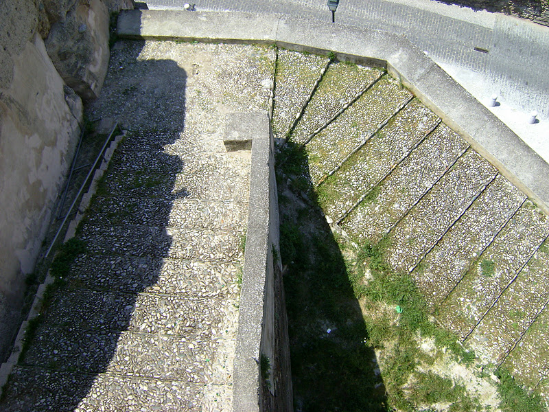 HistorImagen: Fotografía y patrimonio. 3: Granada zirí. c) Puerta Monaita.