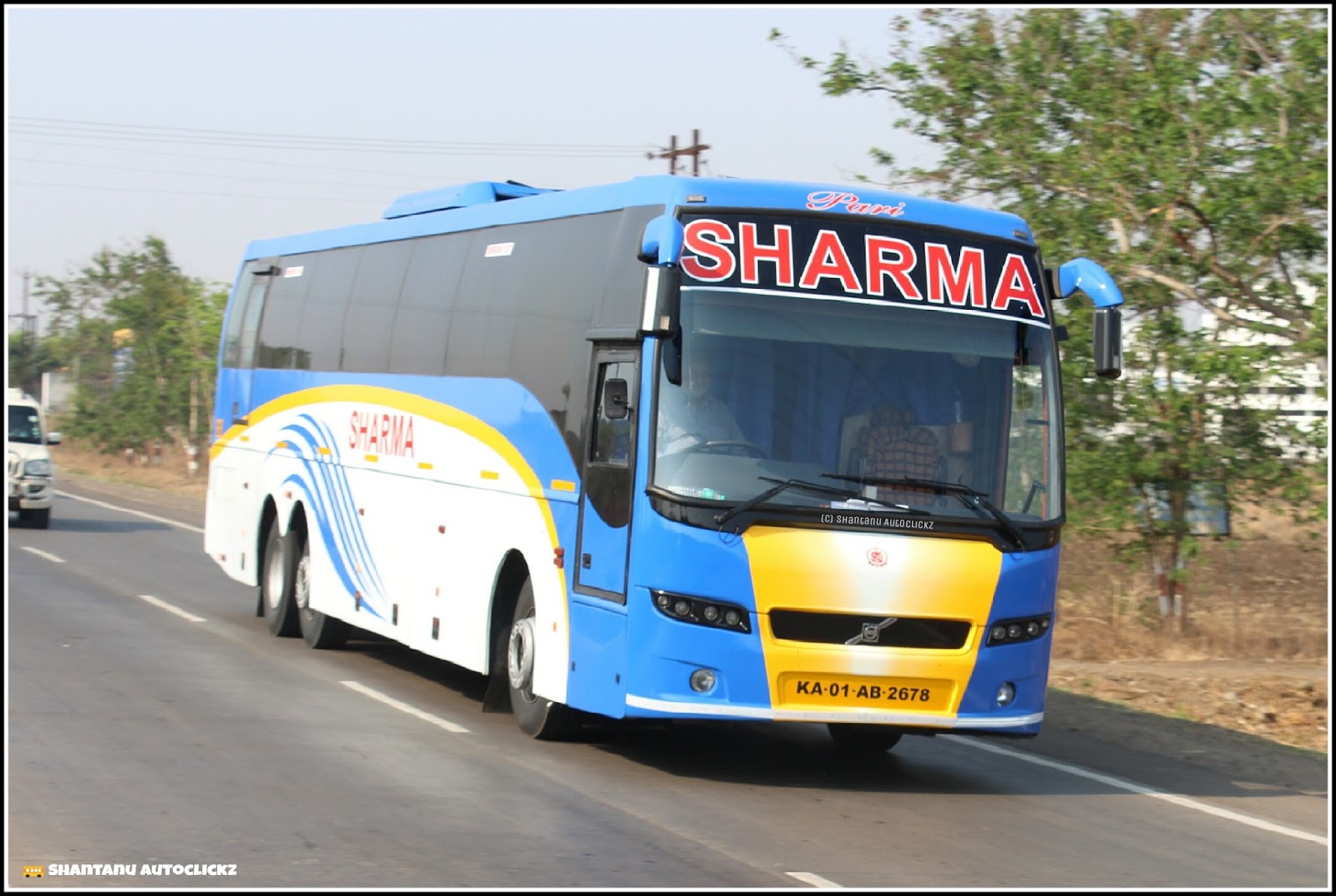 Shantanu Autoclickz Sharma Transports Volvo B9R Multiaxle Semi Sleeper