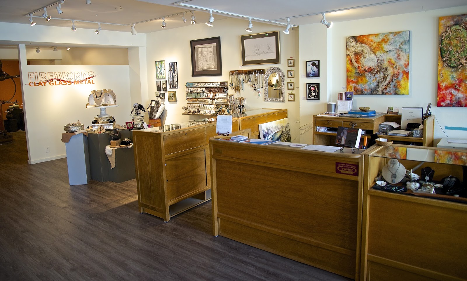Confluence Gallery and Art Center Call for Art Gallery Gift Shop Open